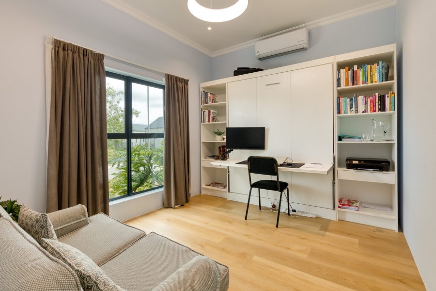 To Let 4 Bedroom Property for Rent in Aan de Wijnlanden Western Cape